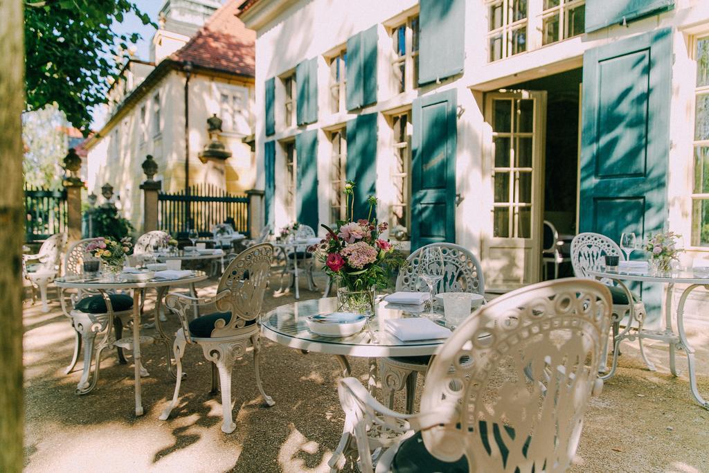Hotel Villa Sorgenfrei & Restaurant Atelier Sanssouci Радебойль Экстерьер фото